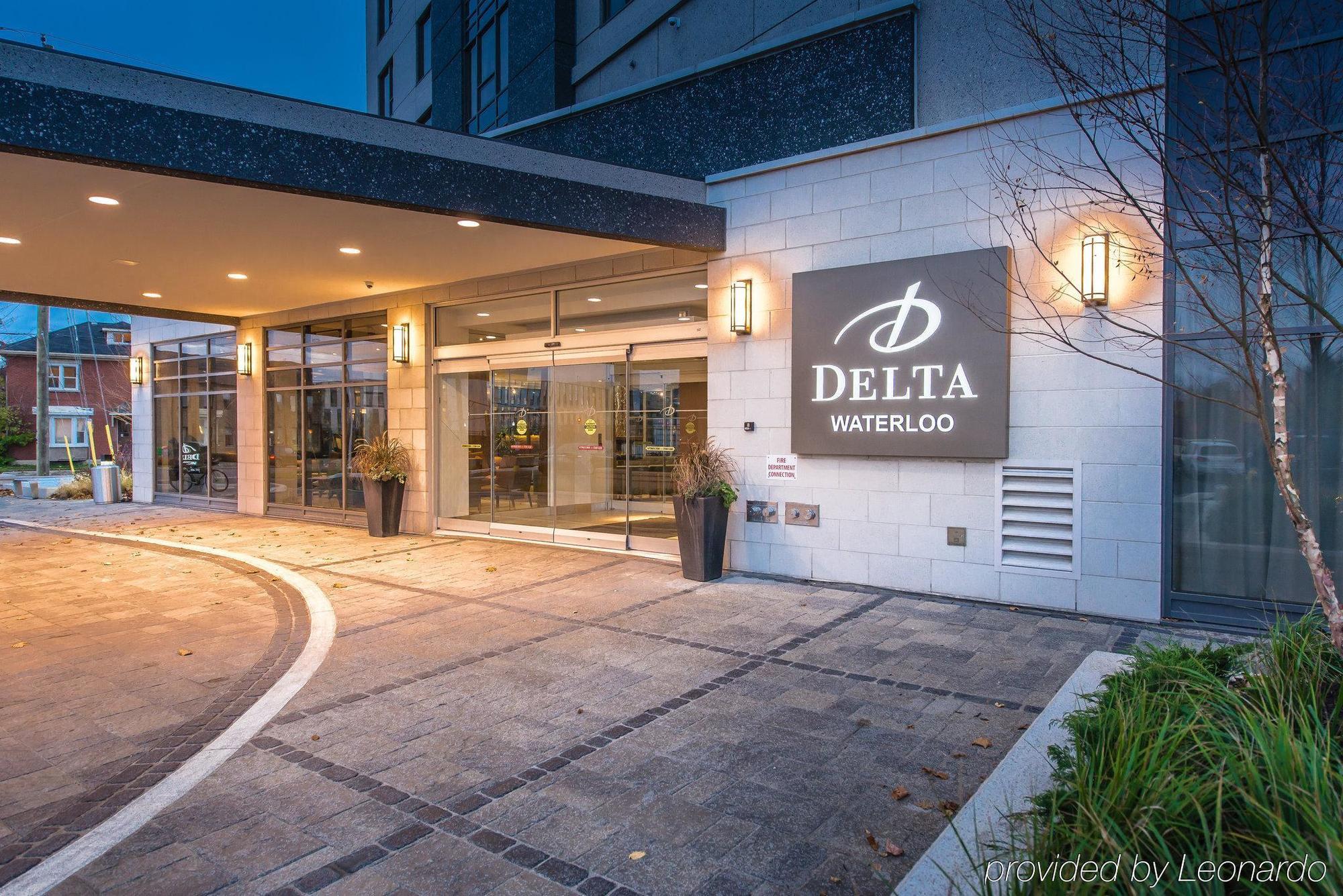 Delta Hotels By Marriott Waterloo Exterior photo